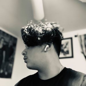 Meet your Posher, Johnny